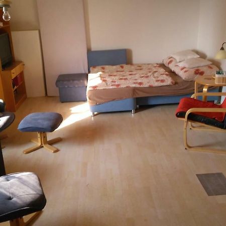 U Babicky A Jeji Psi Smecky Guest House Veselicko Ngoại thất bức ảnh
